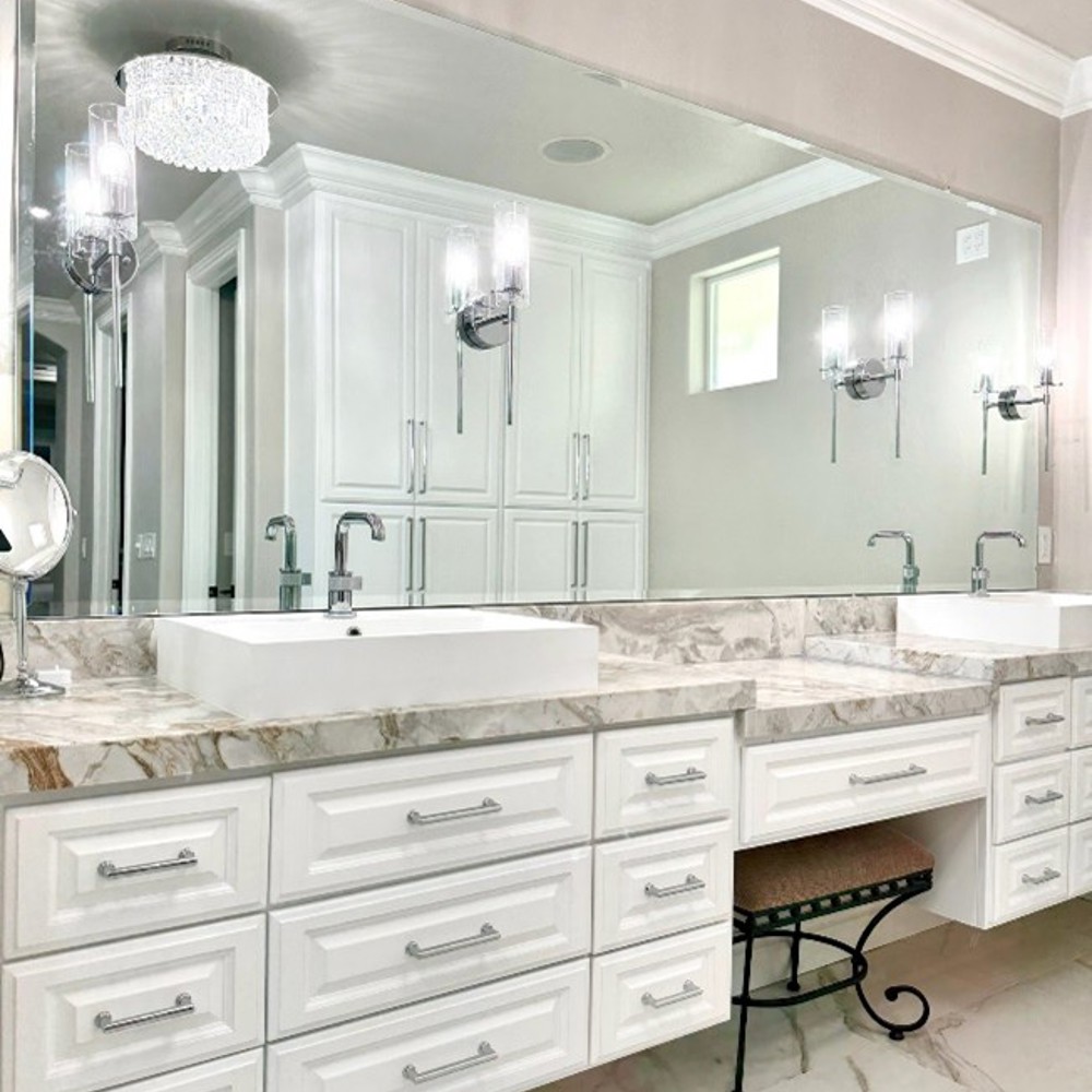 Testimonial image missing